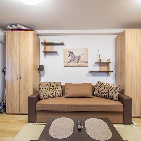 Studio Residence Militari M5 Chiajna المظهر الخارجي الصورة